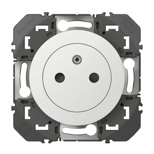 Prise de courant 2P+T Surface 16A LEGRAND Prise de courant 2P+T Surface 16A LEGRAND